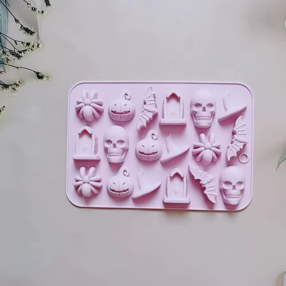 18 Cavities Halloween Silicone Molds Ghost Pumpkin Bat Skull Witch Hat for DIY Halloween Chocolate Candy Baking Mold