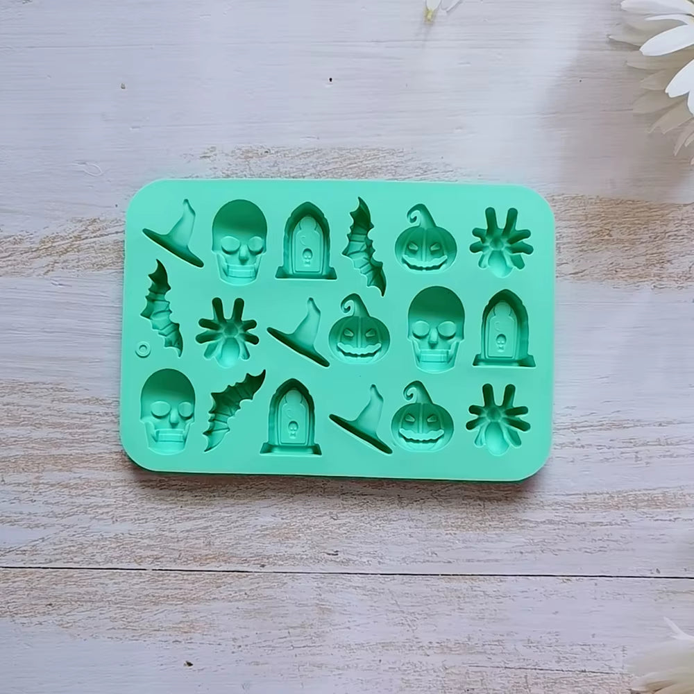 18 Cavities Halloween Silicone Molds Ghost Pumpkin Bat Skull Witch Hat for DIY Halloween Chocolate Candy Baking Mold