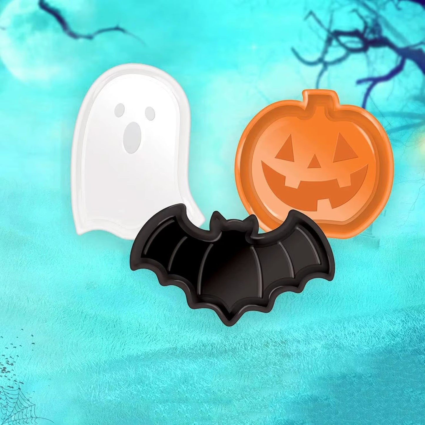 Halloween Party Plastic Serving Trays Pumpkin Ghost Bat Candy Snack Plates for Holiday Party Decor Table Display